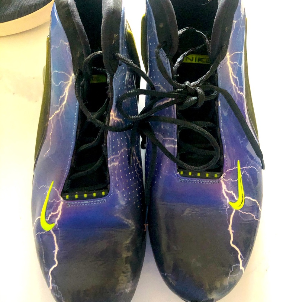 Nike basketball shoes